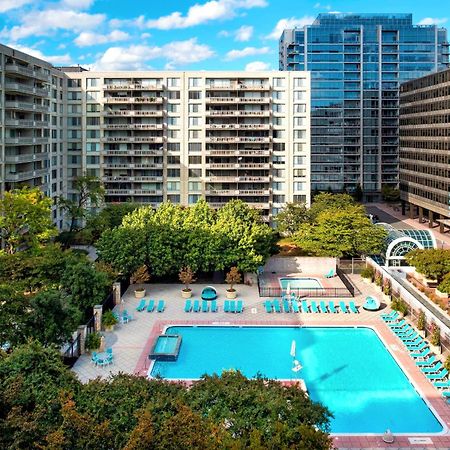 Style And Convenience Apartment At Crystal City Arlington Eksteriør bilde