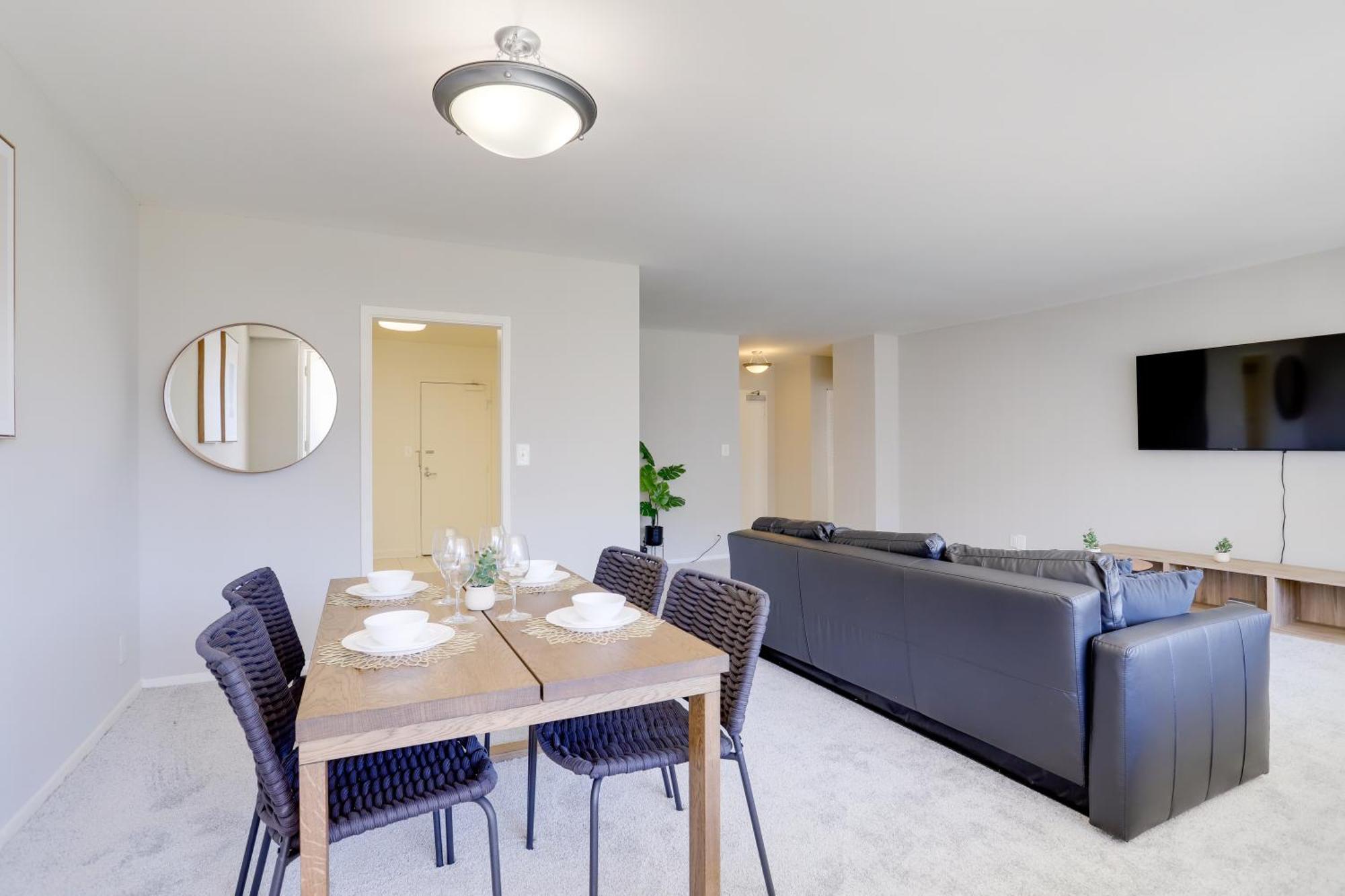 Style And Convenience Apartment At Crystal City Arlington Eksteriør bilde