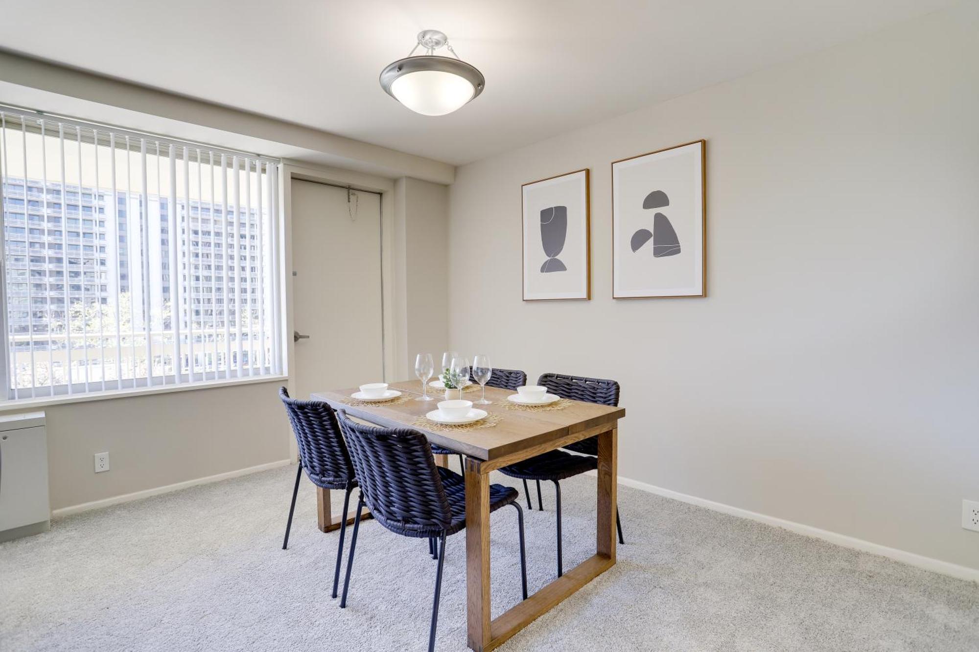 Style And Convenience Apartment At Crystal City Arlington Eksteriør bilde