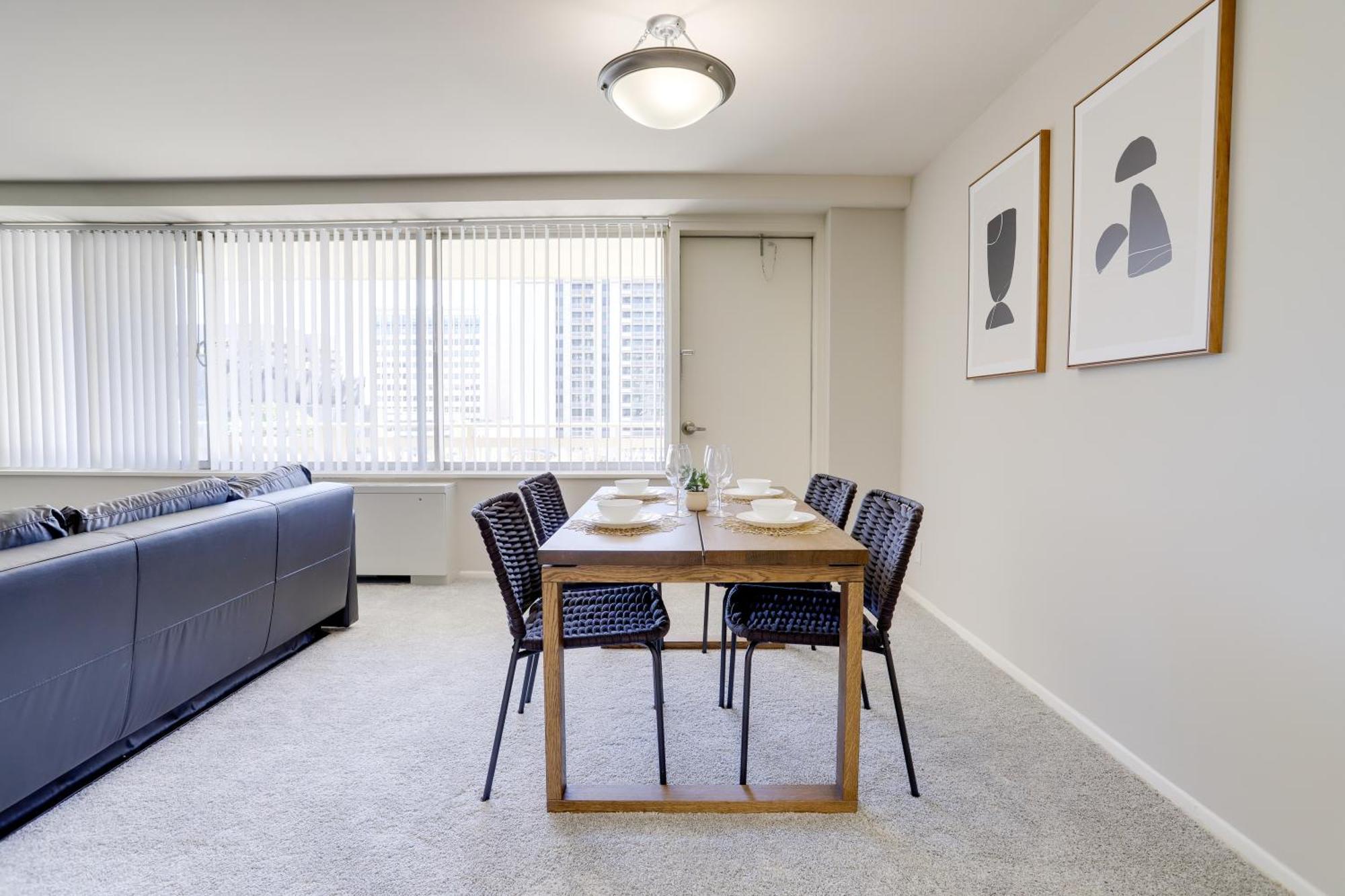 Style And Convenience Apartment At Crystal City Arlington Eksteriør bilde