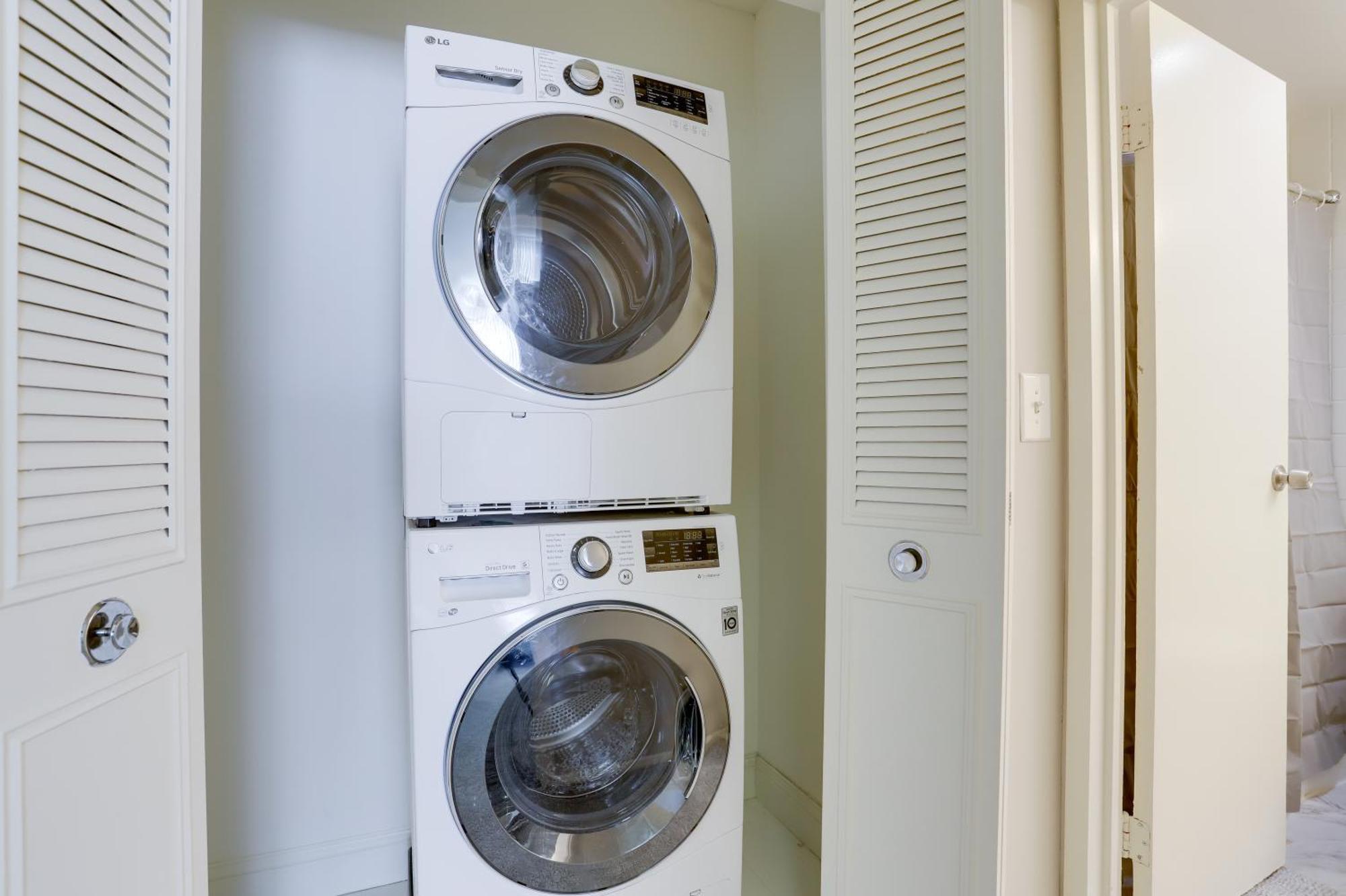 Style And Convenience Apartment At Crystal City Arlington Eksteriør bilde